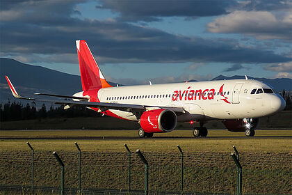 Avianca Ecuador aircraft photo 5
