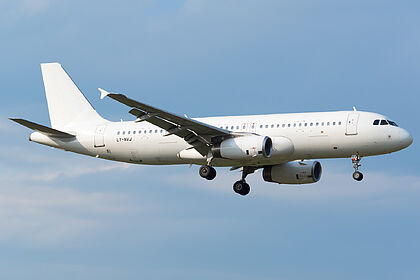 Avion Express aircraft photo 2