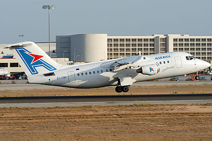 Azzurra Air aircraft photo 5