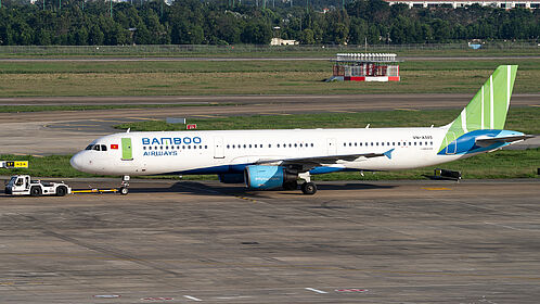 Bamboo Airways aircraft photo 2