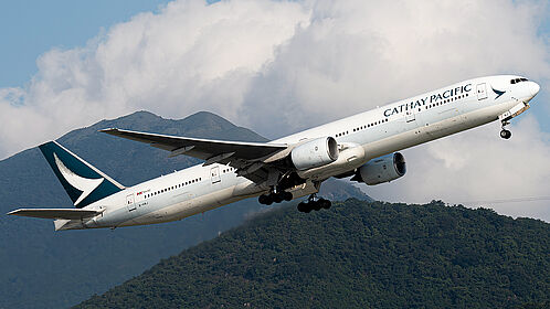 Cathay Pacific aircraft photo 12