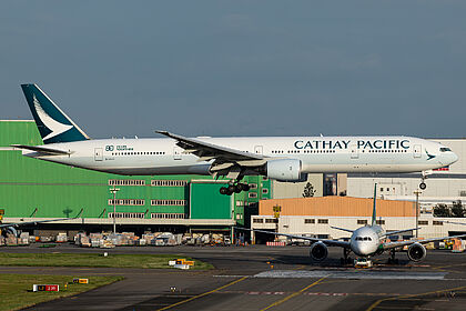 Cathay Pacific aircraft photo 13