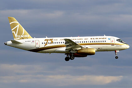 Center-South aircraft photo 2