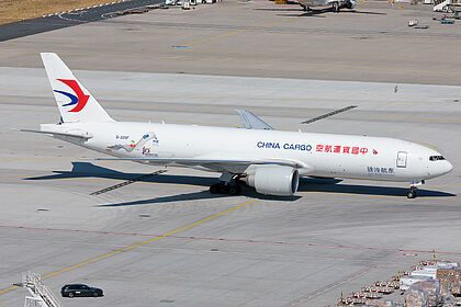China Cargo Airlines aircraft photo 2