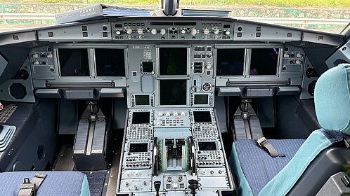 China Southern Airlines aircraft photo 10