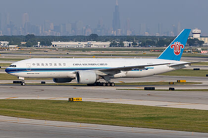 China Southern Airlines aircraft photo 21