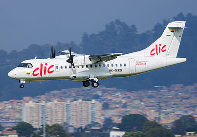 Clic aircraft photo 2