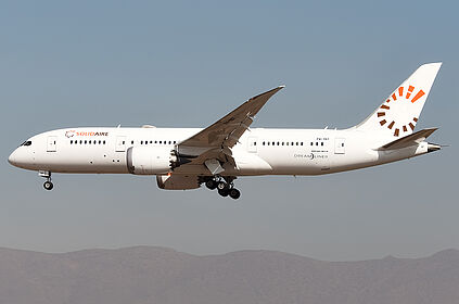 Comlux Aruba aircraft photo 4