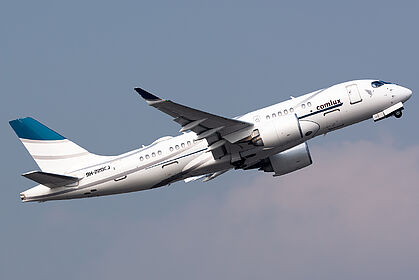 Comlux Malta aircraft photo 2