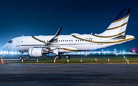 Comlux Malta aircraft photo 4