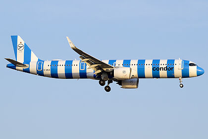 Condor aircraft photo 9