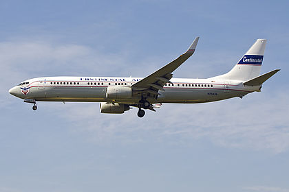Continental Airlines aircraft photo 18