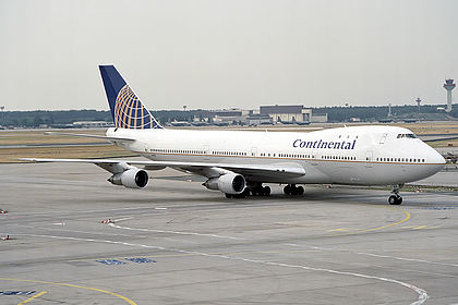 Continental Airlines aircraft photo 19