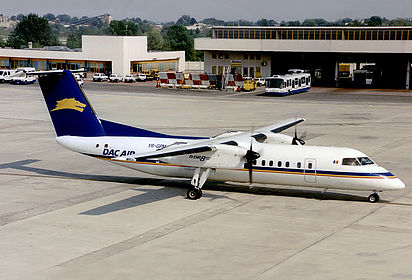 Dac Air aircraft photo 4