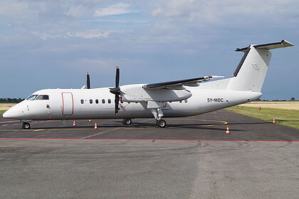 DAC Aviation International aircraft photo 5