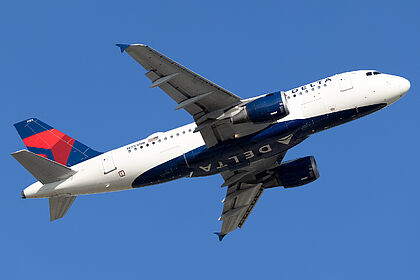 Delta Air Lines aircraft photo 5