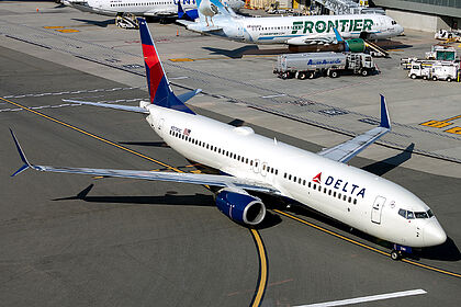 Delta Air Lines aircraft photo 23