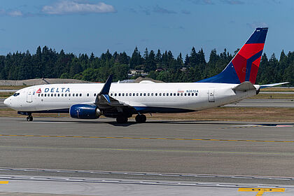 Delta Air Lines aircraft photo 24