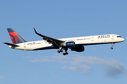 Delta Air Lines aircraft photo 29
