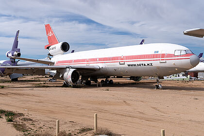 DETA Air aircraft photo 4