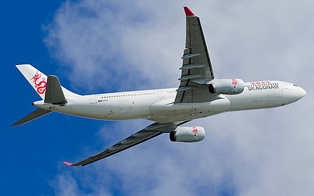 Dragonair aircraft photo 5
