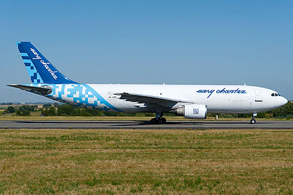 Easy Charter aircraft