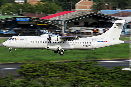 Easyfly aircraft photo 3