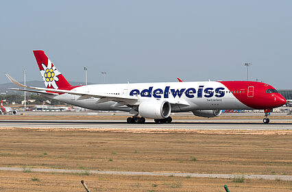 Edelweiss aircraft photo 7