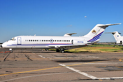 Elite Jet aircraft photo 2