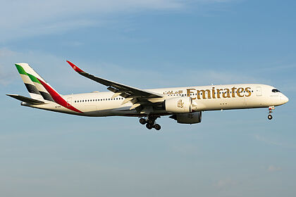 Emirates aircraft photo 2