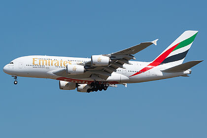 Emirates aircraft photo 4