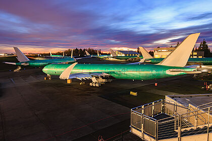 Emirates aircraft photo 9