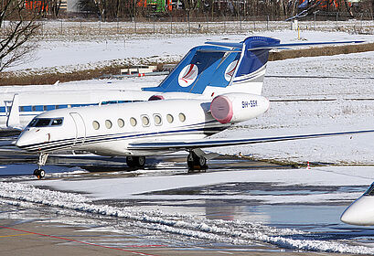 Emperor Aviation aircraft photo 2