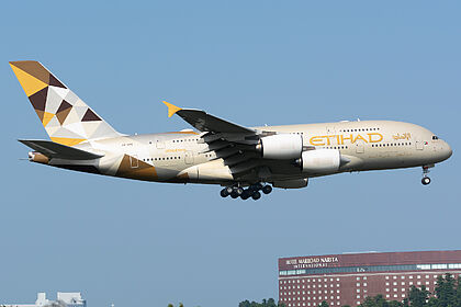 Etihad Airways aircraft photo 12