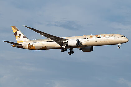 Etihad Airways aircraft photo 17