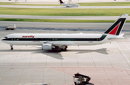 Eurofly aircraft photo 8