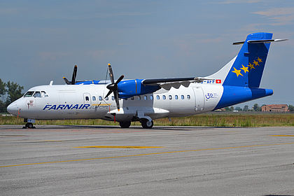 Farnair Europe aircraft photo 2