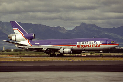 Federal Express aircraft photo 5