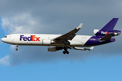 Federal Express aircraft photo 9