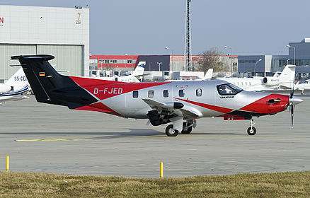 flYellow aircraft