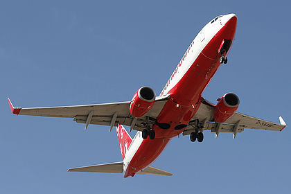 Flyglobespan aircraft photo 10