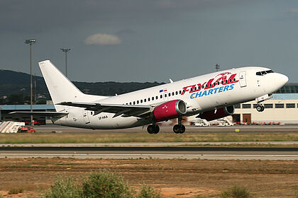 FlyLAL Charters Polska aircraft photo 2