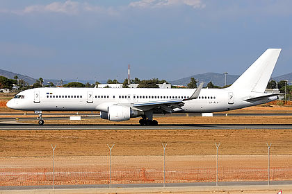 FlyLAL Charters aircraft photo 4