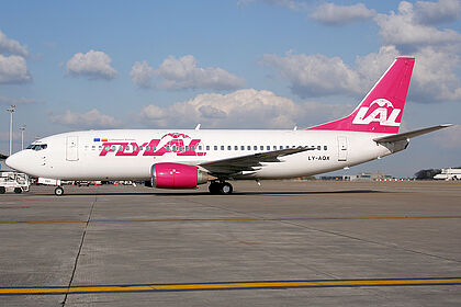 FlyLAL aircraft