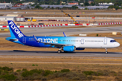 FLYONE Romania aircraft photo 3
