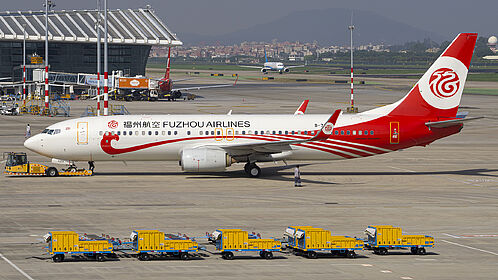 Fuzhou Airlines aircraft