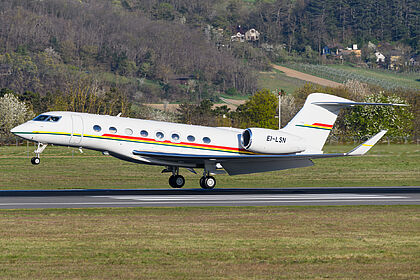 GainJet Aviation aircraft photo 3