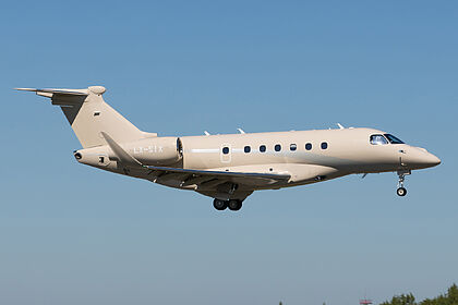 Global Jet Luxembourg aircraft photo 9