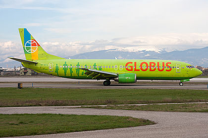 Globus aircraft photo 2