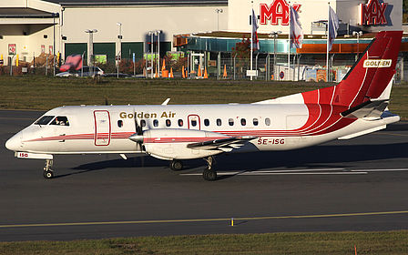 Golden Air aircraft photo 3